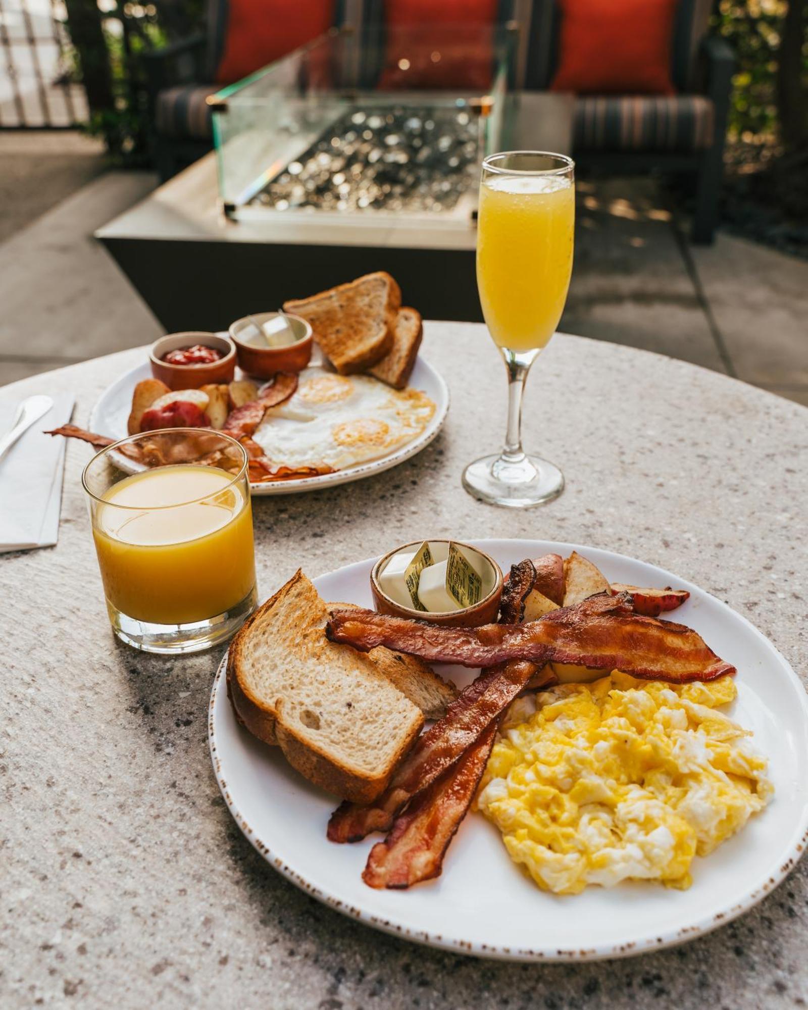 Courtyard By Marriott Los Angeles Lax / Century Boulevard Bagian luar foto