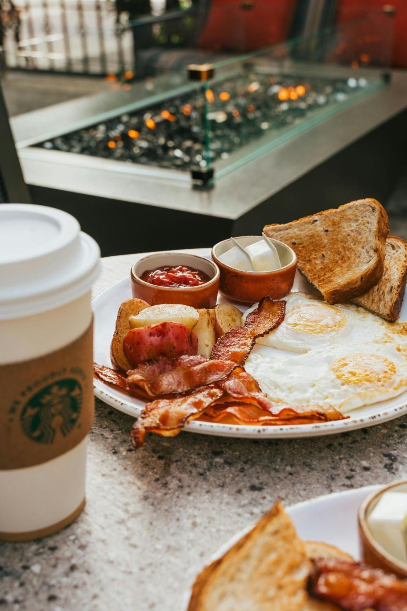 Courtyard By Marriott Los Angeles Lax / Century Boulevard Bagian luar foto