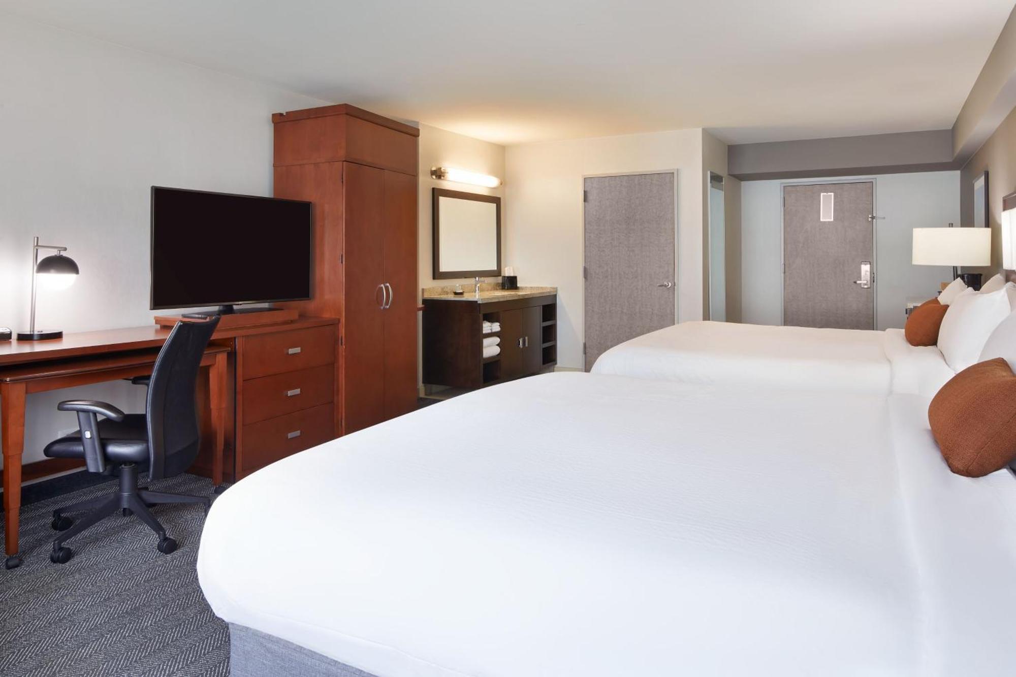 Courtyard By Marriott Los Angeles Lax / Century Boulevard Bagian luar foto